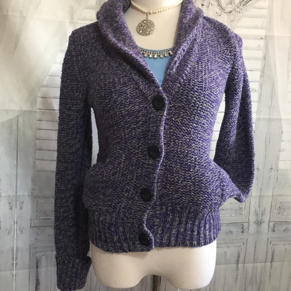 American Eagle Outfitters Ladies Sweater Cardigan